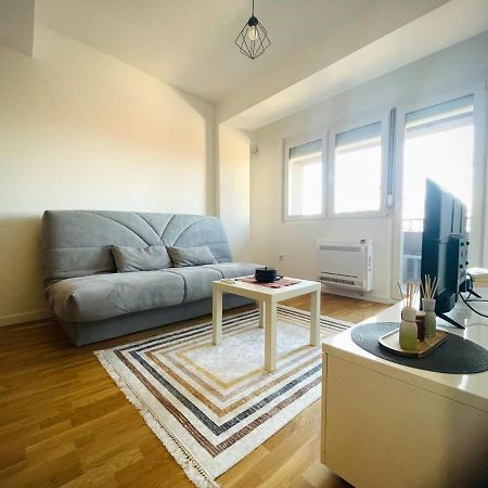 Apartman Nikol Kumanovo Esterno foto